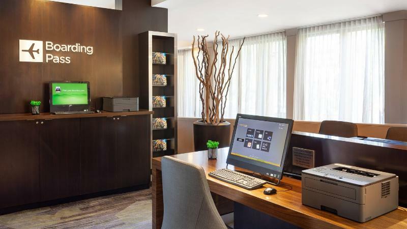Courtyard Tampa Westshore/Airport Bagian luar foto