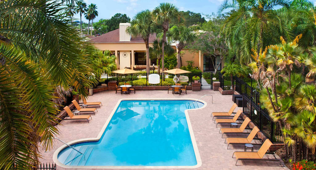 Courtyard Tampa Westshore/Airport Bagian luar foto